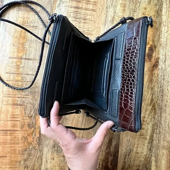 Brighton Shoulder Leather Purse - Picture 9 of 12